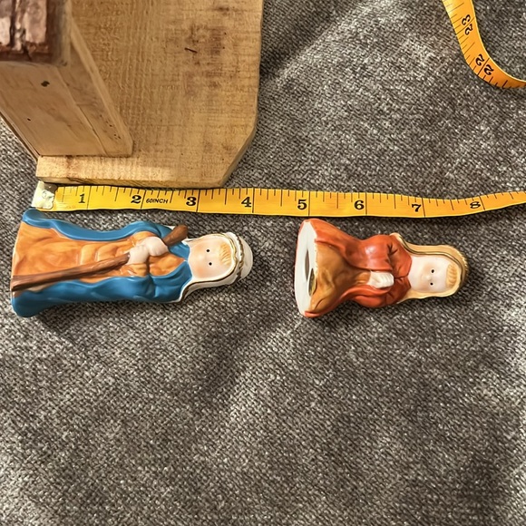 Vintage Nativity Set ~ Home For The Holidays - Picture 15 of 17